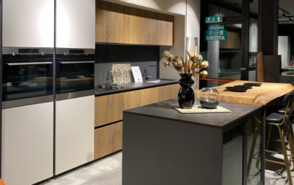 Cucina Oltre Lube € 9.900,00 + IVA